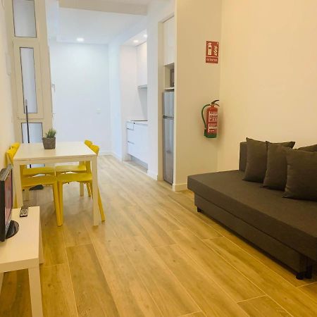 Moncloa-Uni. Complutense Apartamentos Madrid Exterior foto
